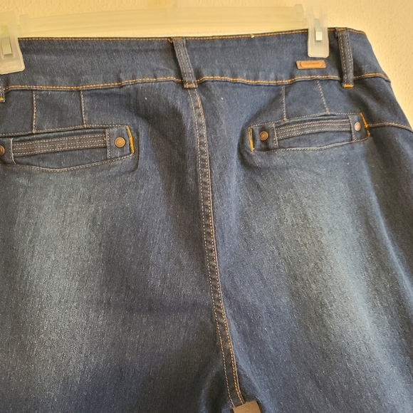 Diamante Womens Size 18 Distressed Double Button Dark Wash Blue Jeans - Picture 6 of 9